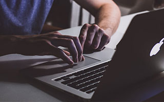 爱游戏官网首页-_绿色骑行挑战：用行动守护地球家园_，绿色骑行的目的和意义